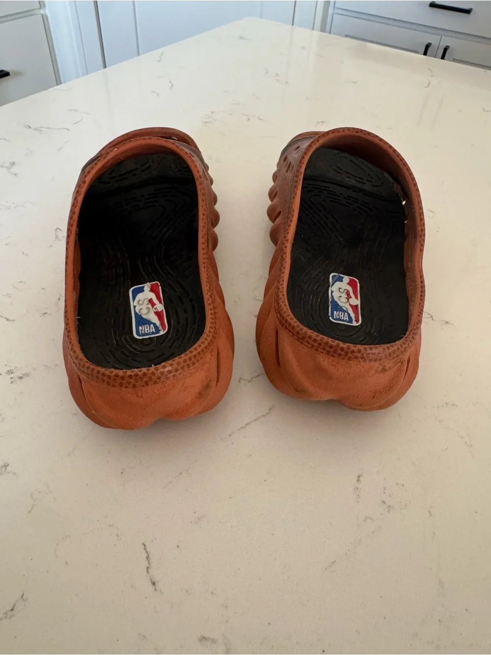 Crocs NBA Echo Slides Slip On Size 6 Mens/8 Women Sienna Bball